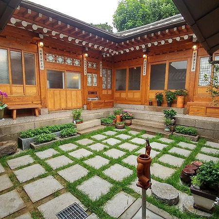 Sohyundang Guesthouse Seoul Exterior photo